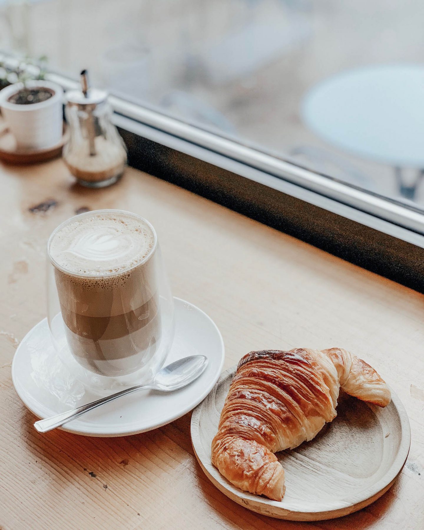 Where to get coffee in Paris